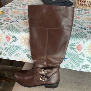 Women's boots